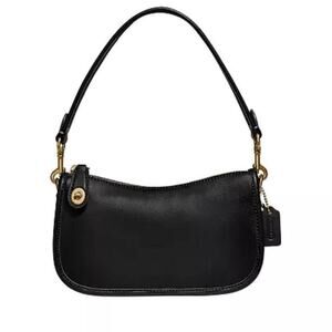 B17-009 Coach Originals Swinger 20 Glovetanned Leather Bag Black C2643